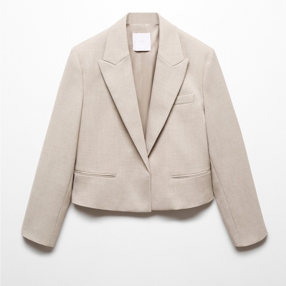 Mango Jackets & Blazers - Women’s Mango MNG Cropped Peak Lapel Open Blazer Size Large beige.